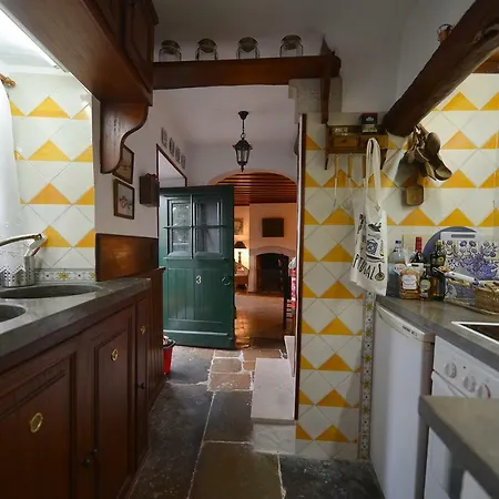 Holiday home Checkincheckout - Casa Anna Sintra